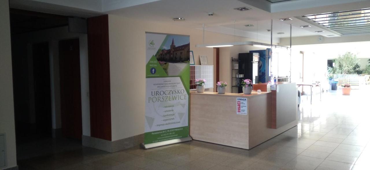 Hotel Uroczysko Porszewice - Osrodek Konferencyjno-Rekolekcyjny à Pabianice Extérieur photo