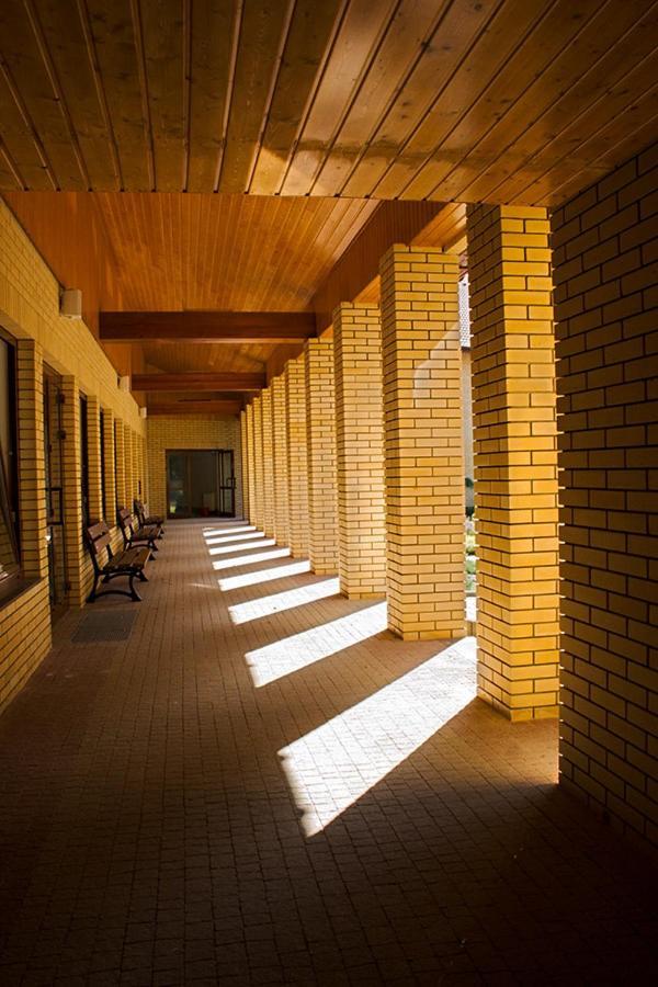Hotel Uroczysko Porszewice - Osrodek Konferencyjno-Rekolekcyjny à Pabianice Extérieur photo